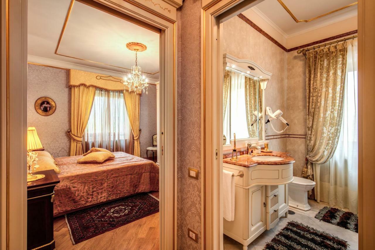 Domus Vittoria - The Luxury Quintessence Apartment Sorrento Bagian luar foto